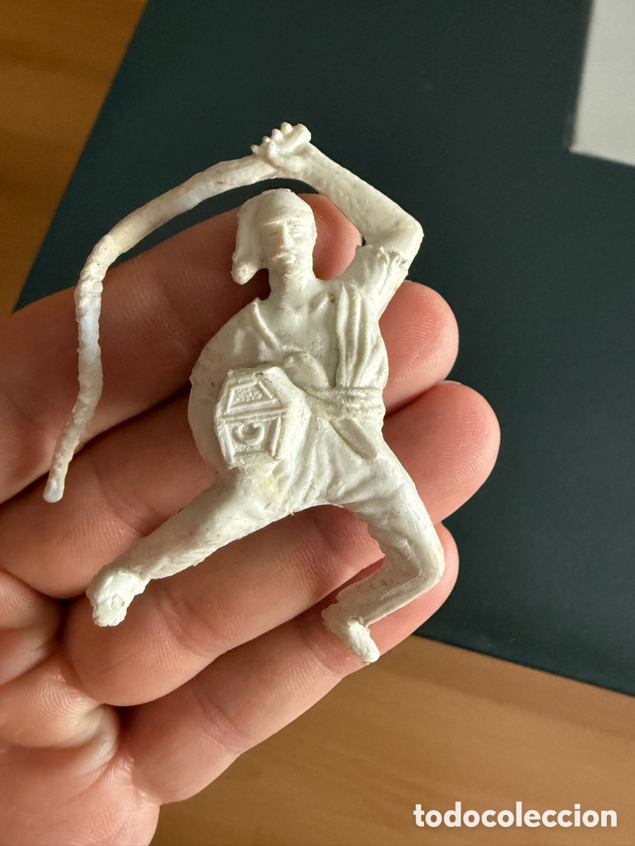 Figuras de goma y PVC: PIPERO. PIRATA &hellip;&hellip;&hellip;..