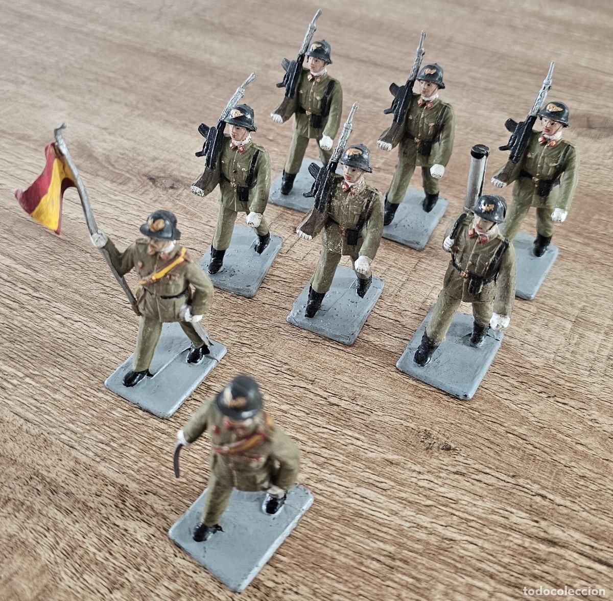 Figuras de goma y PVC: Reamsa Gomarsa Soldis - Infanteria espa&ntilde;ola desfile 8 soldados
