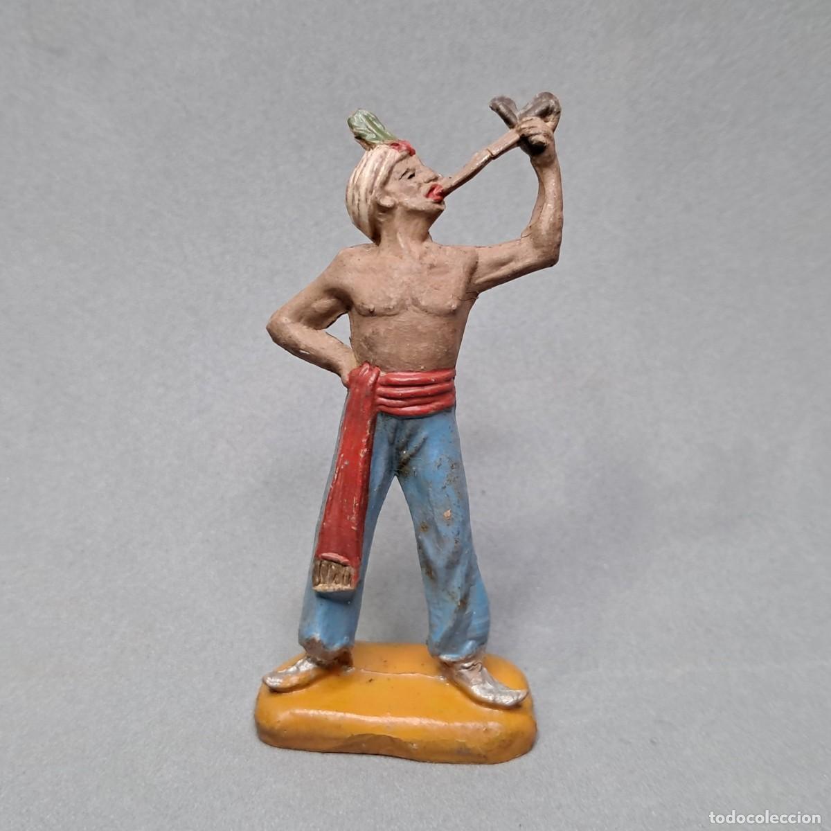 Figuras de goma y PVC: Antigua figura del Gran Circo Dir y Dor de JECSAN, Faquir traga espadas o sables, a&ntilde;os 50 - 60