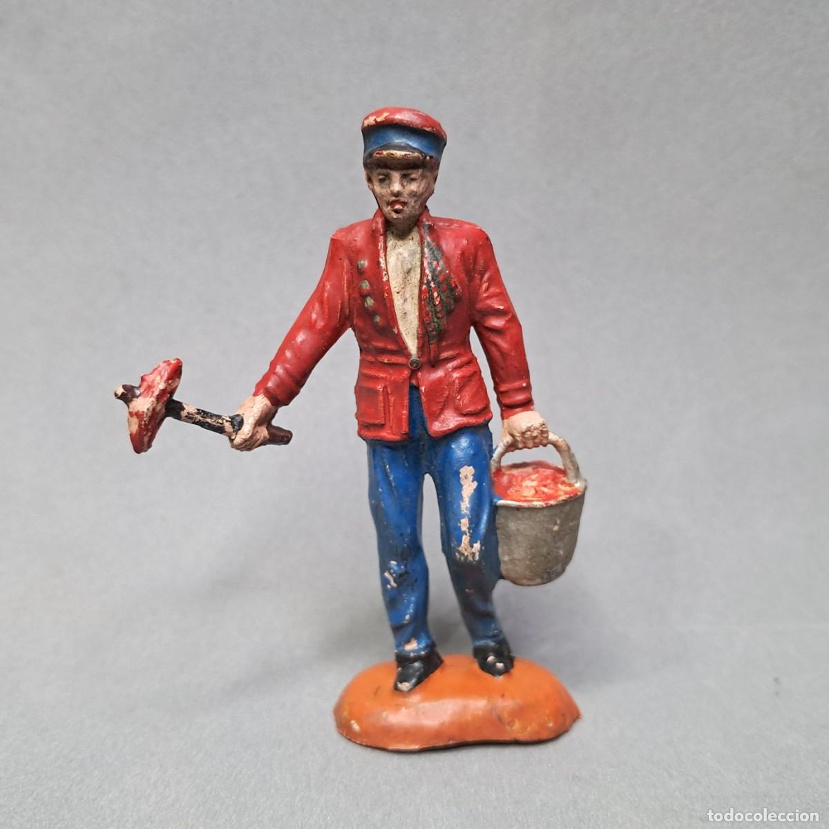 Figuras de goma y PVC: Antigua figura del Gran Circo Dir y Dor de JECSAN, Mozo alimentador de fieras, a&ntilde;os 50 - 60