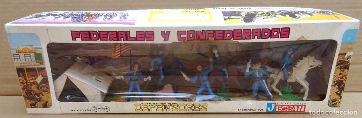 Figuras de goma y PVC: JECSAN CAJA DE FEDERALES CAMPAMENTO SERIE DEFENSORES