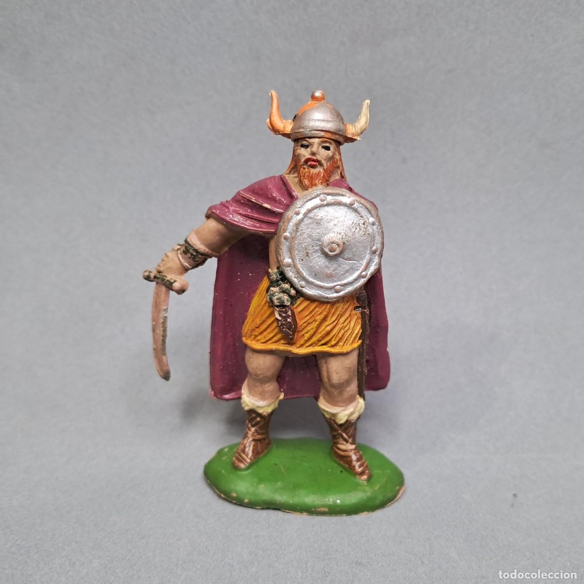 Figuras de goma y PVC: Antigua figura de la serie Vikingos de JECSAN, Vikingo de goma, conserva el casco, a&ntilde;os 50 - 60