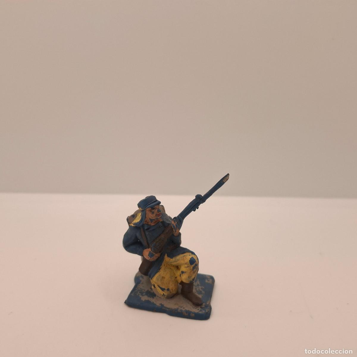 Gummi- und PVC-Figuren: Figura soldado goma pl&aacute;stico pvc antiguo