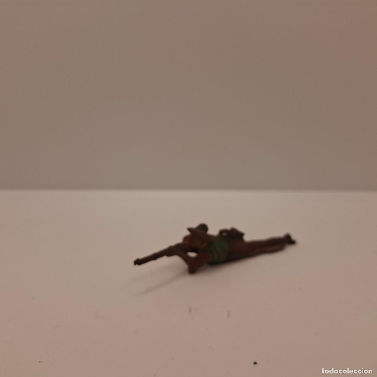Gummi- und PVC-Figuren: Figura indios y vaqueros goma pl&aacute;stico pvc antiguo