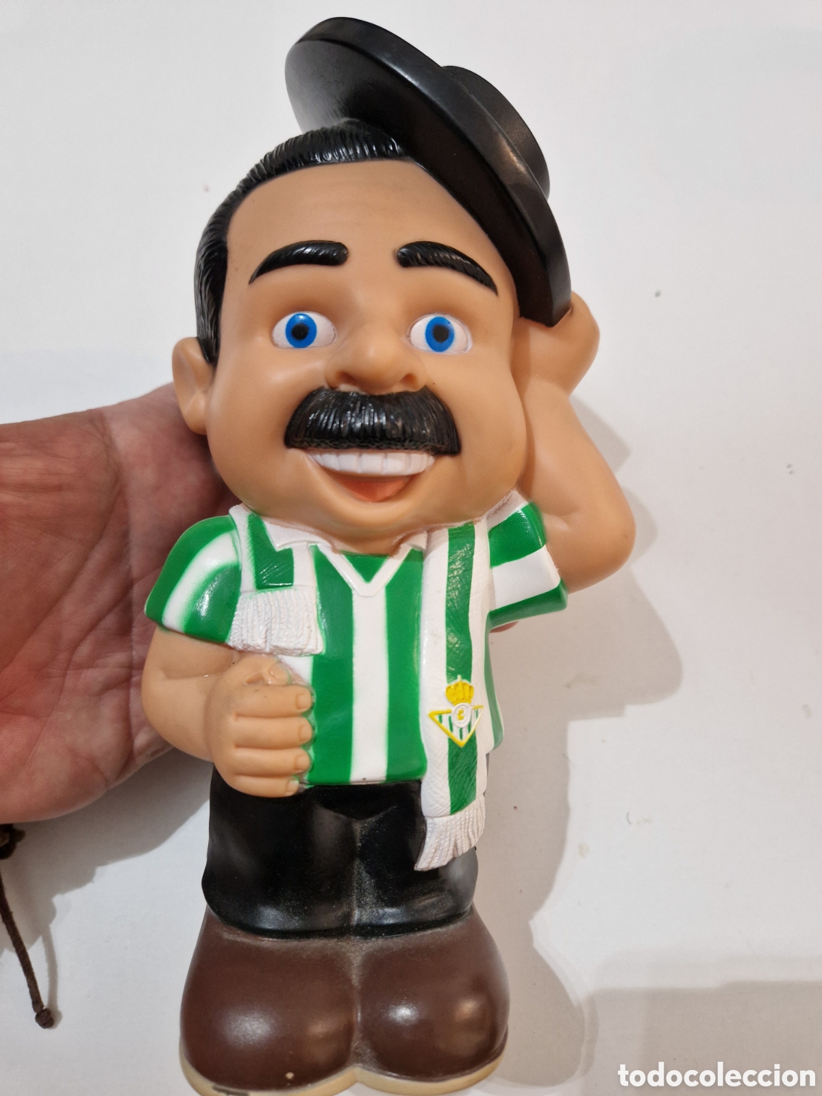 Figure di Gomma e PVC: Gran figura de goma pvc blando equipo futbol real betis hucha alcancia