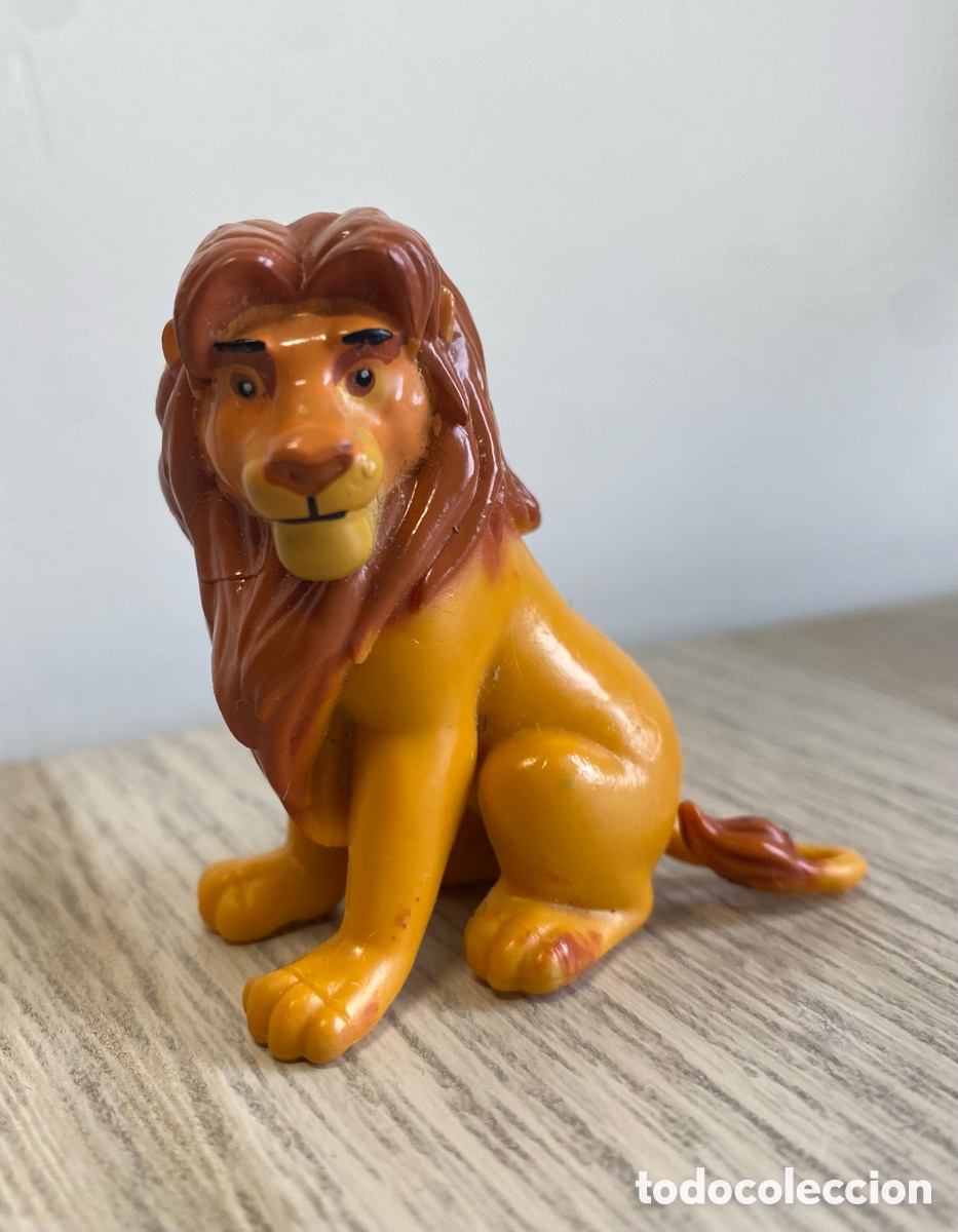 Rubber and PVC Figures: Figura Simba adulto El Rey Le&oacute;n Disney