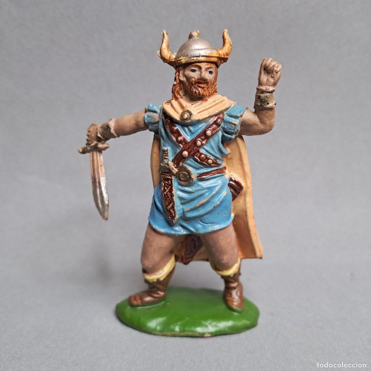 Rubber and PVC Figures: Antigua figura de la serie Vikingos de JECSAN, Vikingo de goma, conserva el casco, a&ntilde;os 50 - 60