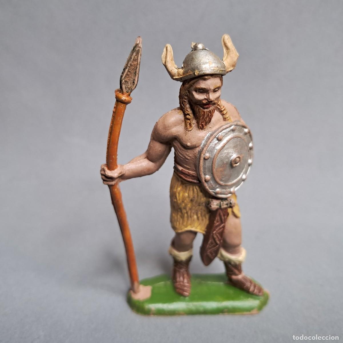 Figuras de goma y PVC: Antigua figura de la serie Vikingos de JECSAN, Vikingo de goma, conserva el casco, a&ntilde;os 50 - 60