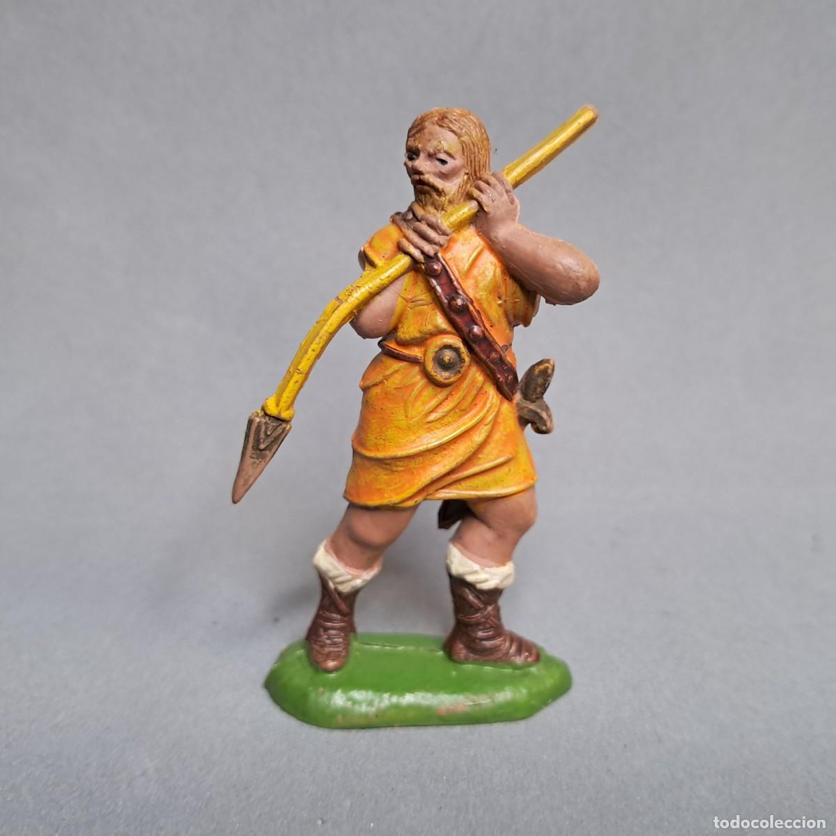 Figuras de Borracha e PVC: Antigua figura de la serie Vikingos de JECSAN, Vikingo de goma con lanza, a&ntilde;os 50 - 60