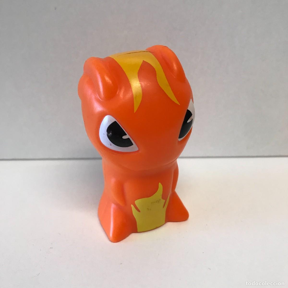 Gummi- und PVC-Figuren: BURGER KING, SLUGTERRA, BURPY (2)