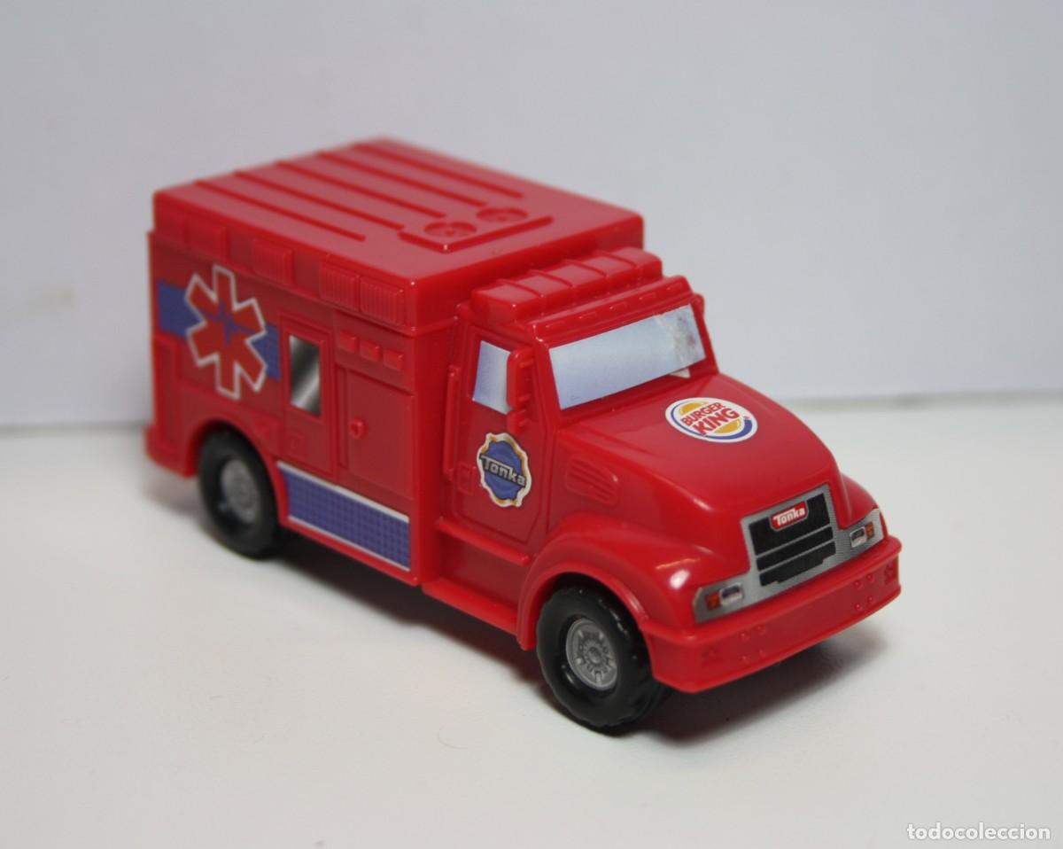 Figuras de Borracha e PVC: BURGER KING, TONKA, AMBULANCIA
