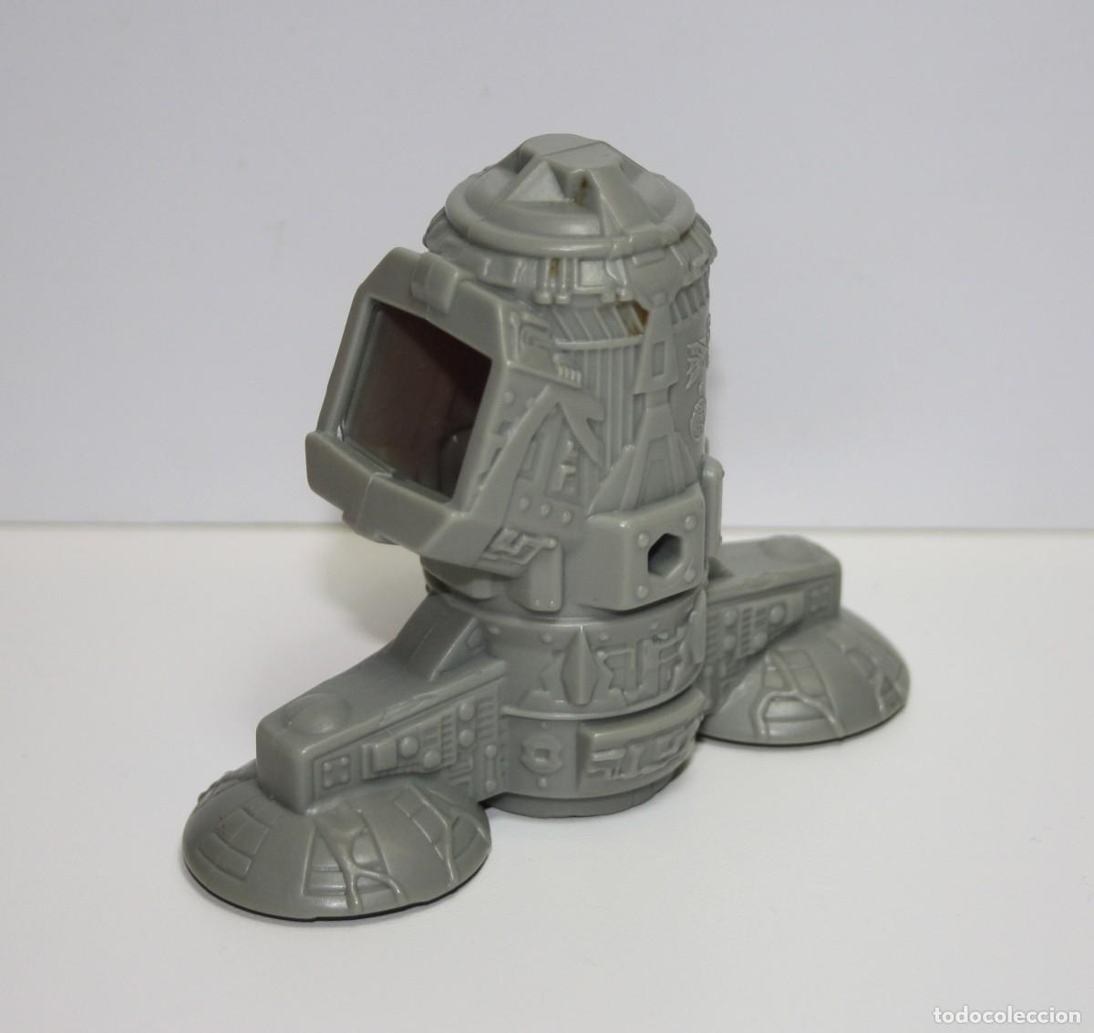 Figuras de goma y PVC: BURGER KING, TRANSFORMERS, SOUNDWAVE - Foto 1