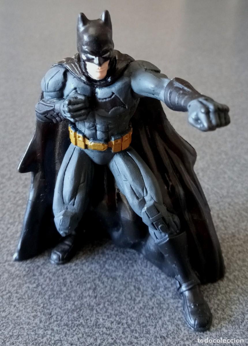 Figuras de goma y PVC: Mu&ntilde;eco PVC Batman Comics - Foto 1