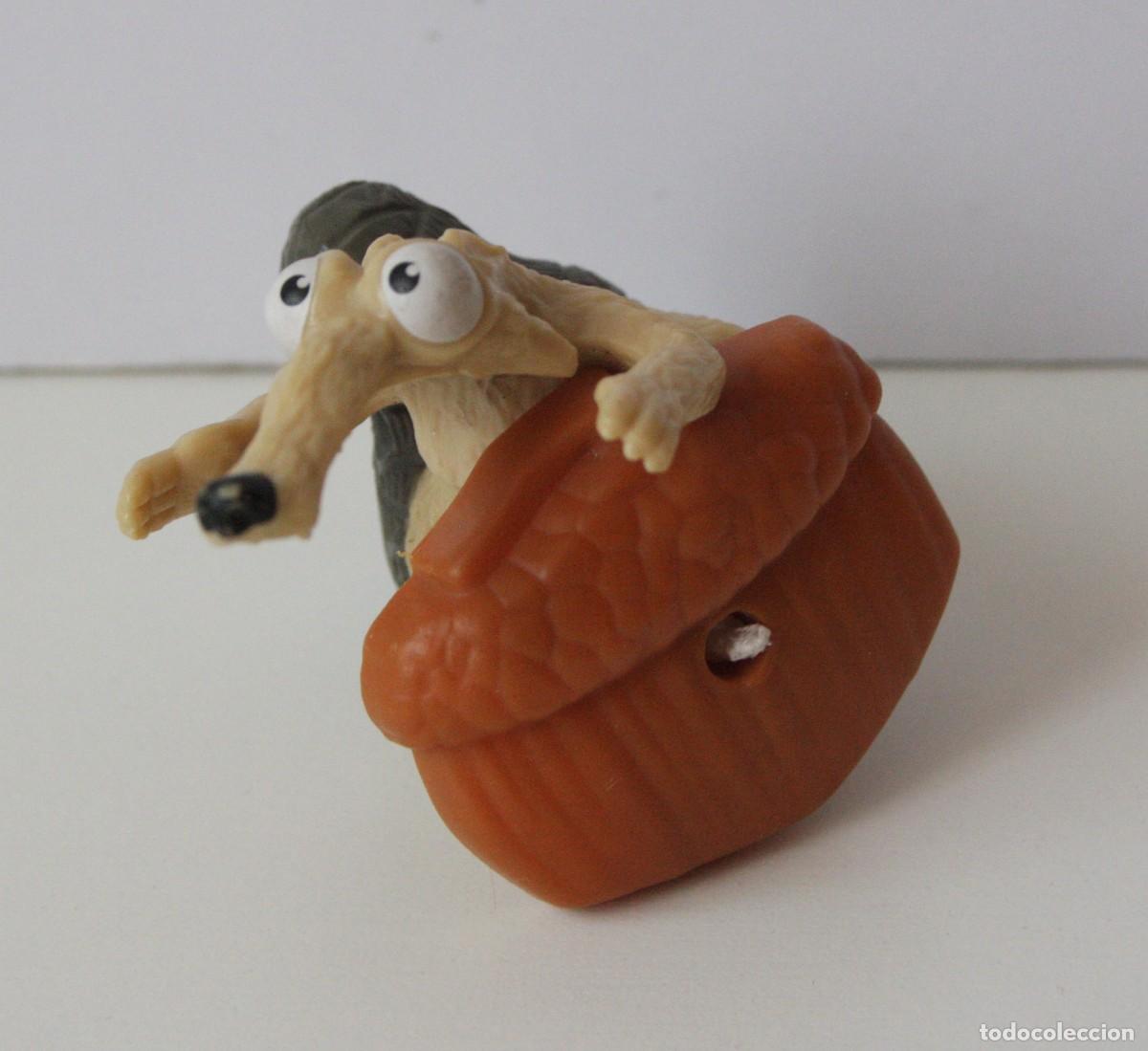 Figuras de goma y PVC: McDONALDS, ICE AGE, SCRAT