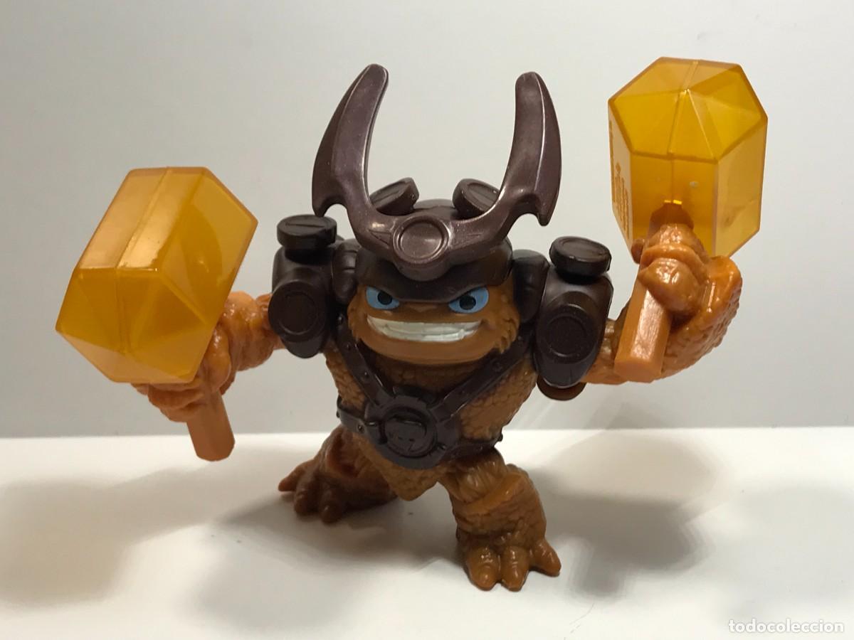 Figuras de goma y PVC: McDONALDS, SKYLANDERS, WALLOP (2) - Foto 1