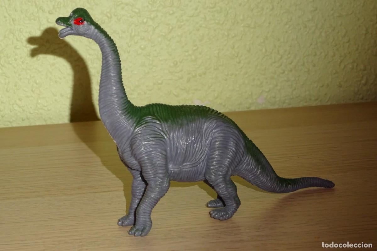 Figuras de goma y PVC: DINOSAURIO EN GOMA SEMIRIGIDA , 10 X 16 CMS . MADE IN CHINA