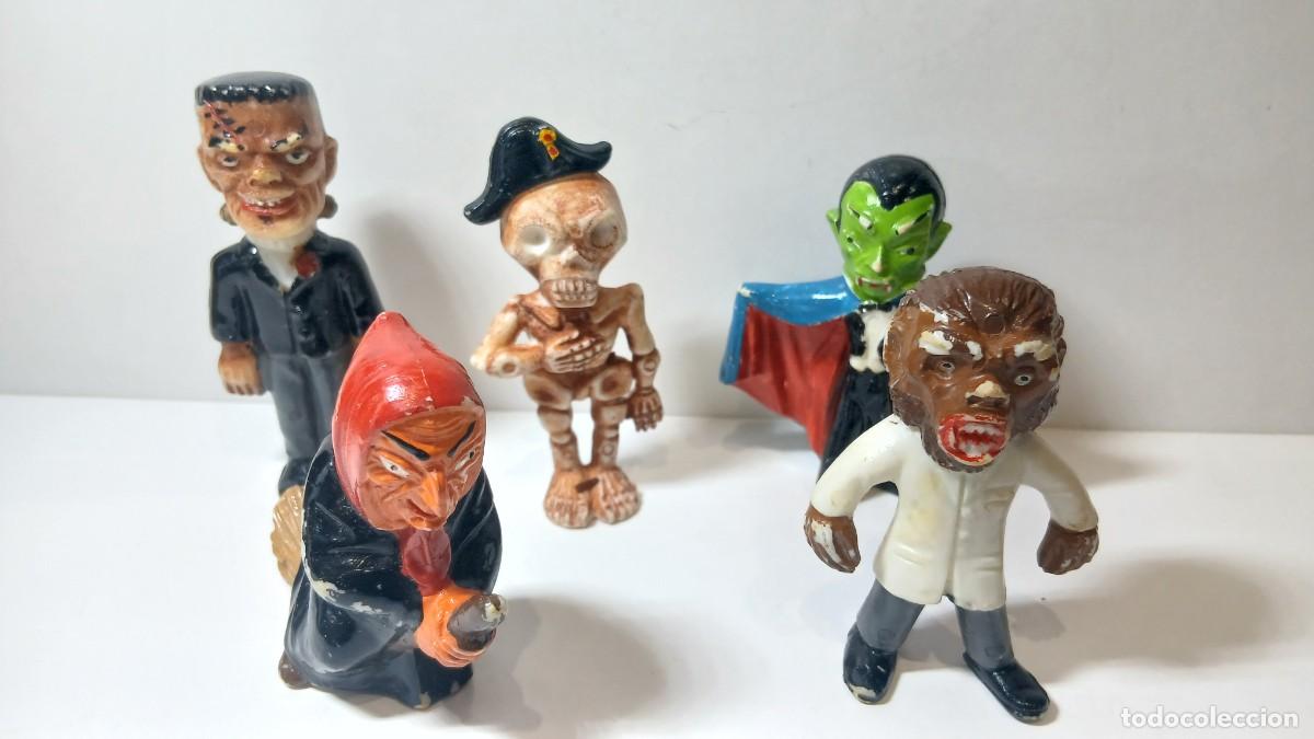 Figuras de goma y PVC: FIGURAS MONSTRUOS DEL CASTILLO AIRGAM 2