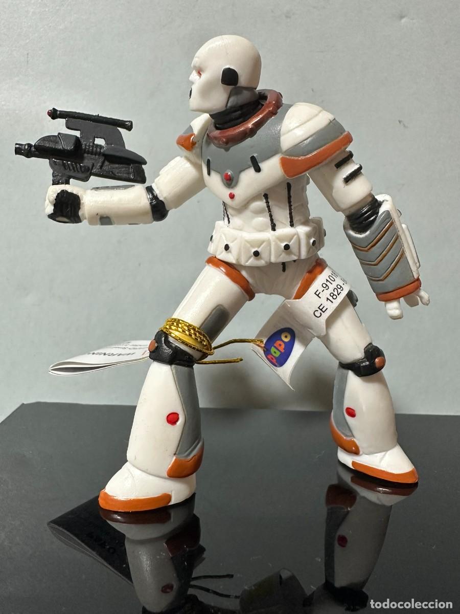 Figuras de goma y PVC: Figura Ironbot Warrior de PAPO