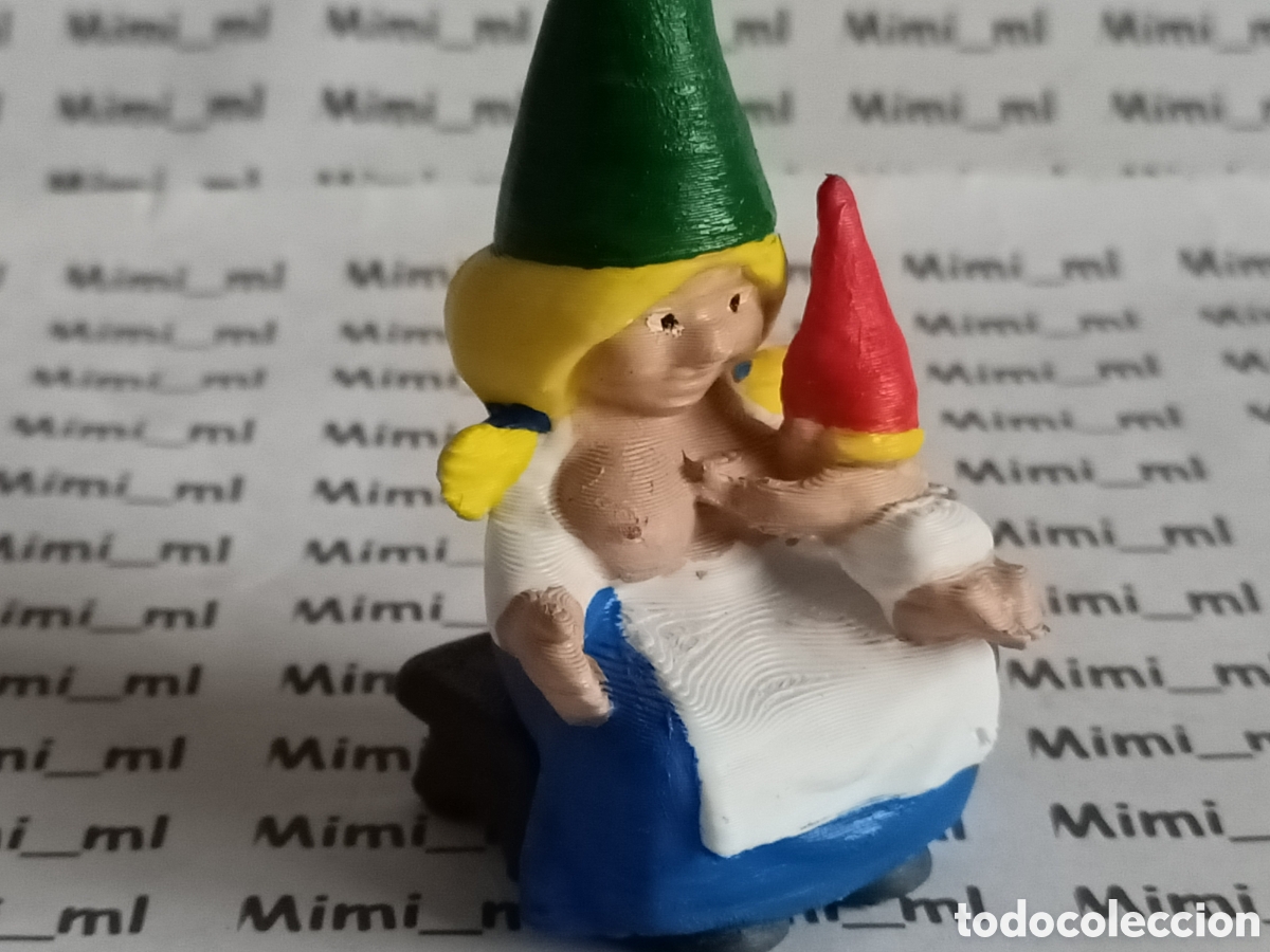 Figuras de goma y PVC: Figura de Lisa con beb&eacute; en impresi&oacute;n 3d David el gnomo BRB pintada a mano