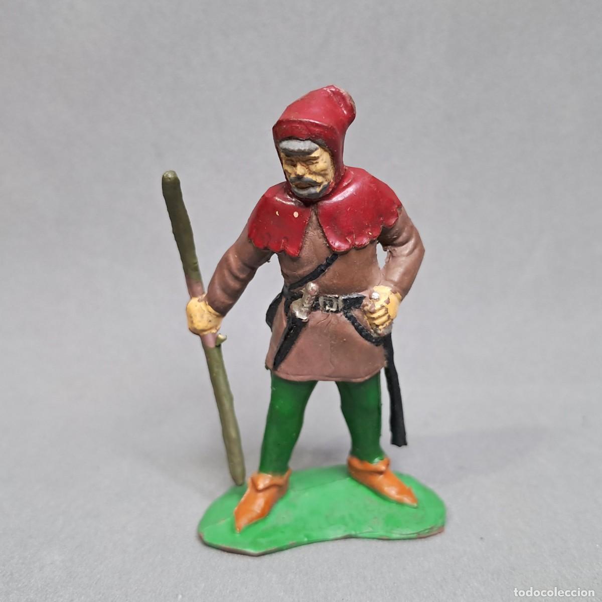 Figuras de goma y PVC: Antigua figura de la colecci&oacute;n Robin Hood de NOVOPLAST, proscrito con bast&oacute;n y daga, a&ntilde;os 50 - 60
