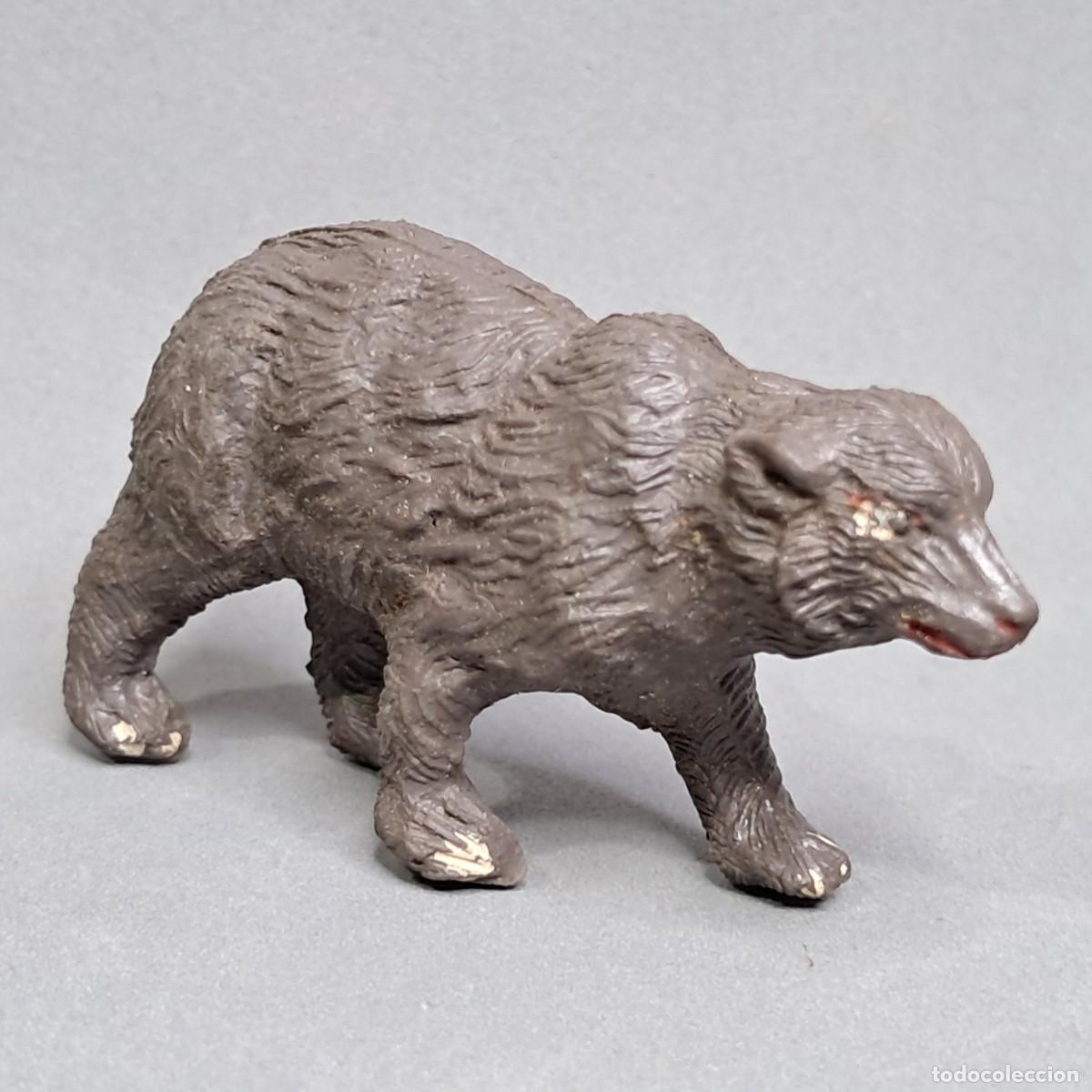 Figuras de goma y PVC: Antigua figura de un Oso Pardo referencia 116 de la serie Animales fabricada PECH, a&ntilde;o 1956
