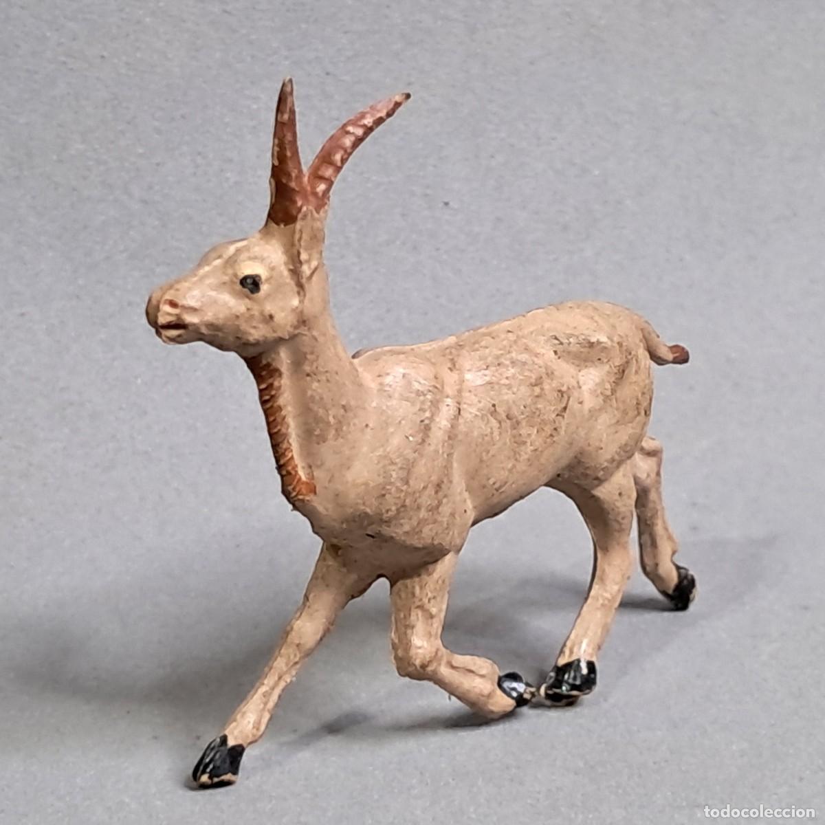 Figuras de goma y PVC: Antigua figura de una Gacela referencia 114 de la colecci&oacute;n Animales de PECH Hermanos, a&ntilde;o 1956