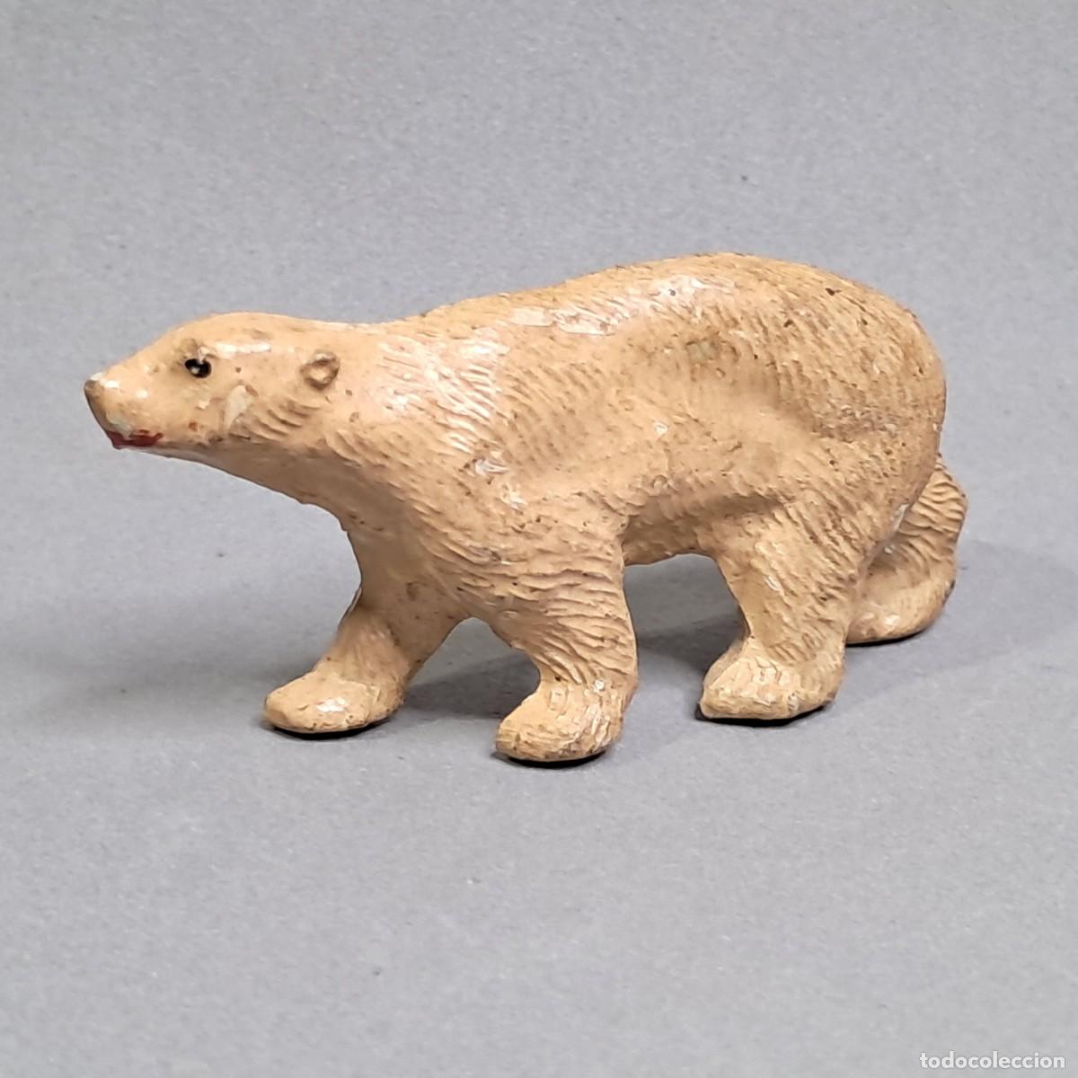Figuras de goma y PVC: Antigua figura de un Oso Polar, colecci&oacute;n Esquimales de Manuel Sotorres, a&ntilde;os 50