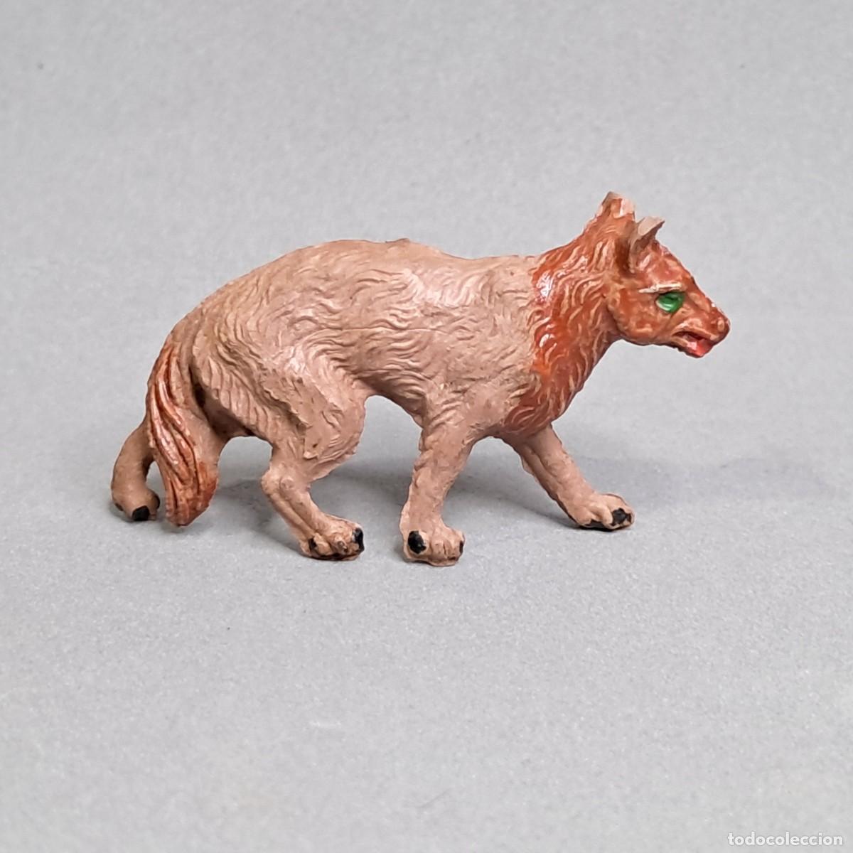 Figuras de goma y PVC: Antigua figura de un Lobo rojo de LAFREDO, a&ntilde;os 50