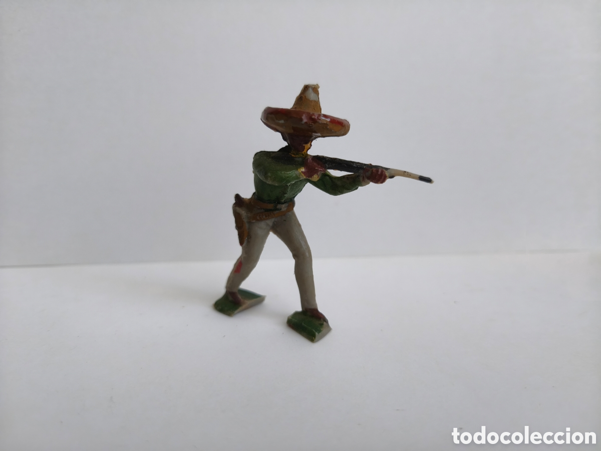 Figuras de goma y PVC: Charro de la serie el Coyote. Marx? - Foto 1