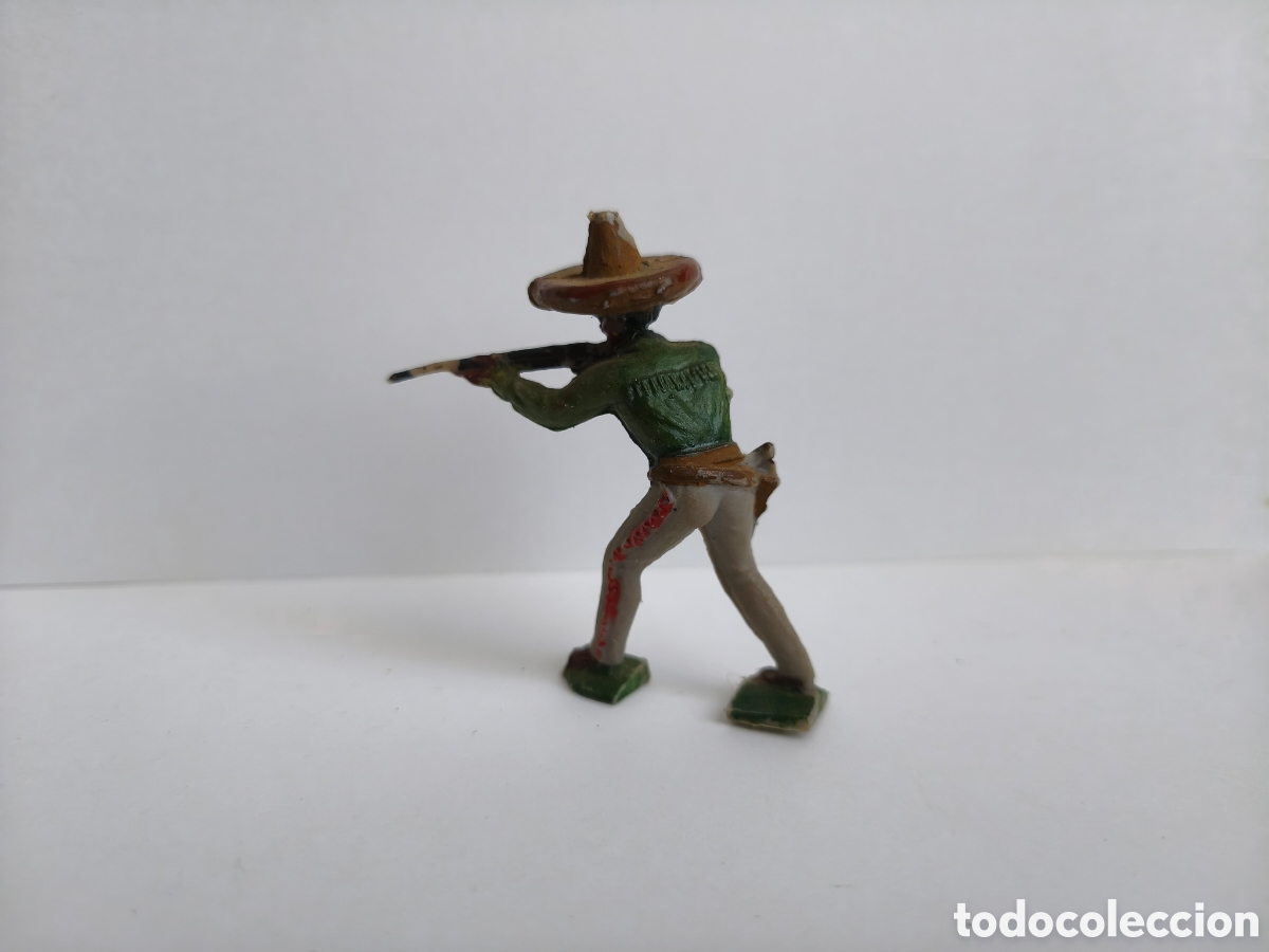 Figuras de goma y PVC: Charro de la serie el Coyote. Marx? - Foto 2