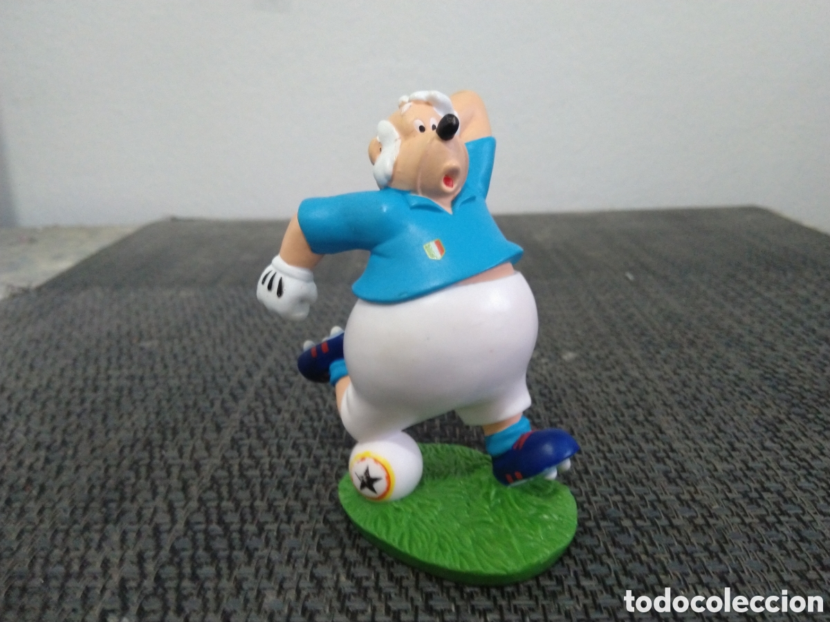 Figuras de goma y PVC: FIGURA PVC MUNDIAL MICKEY &copy;WALT DISNEY FUTBOL FOOTBALL MICKEY Y SUS AMIGOS