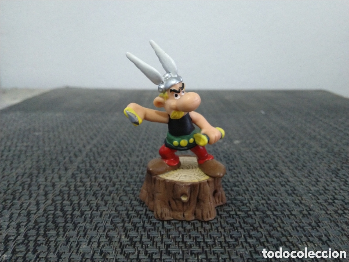 Figuras de goma y PVC: FIGURA PVC ASTERIX Y OBELIX UDERZO GOSCINNY COMICS TEBEOS PLASTOY EN TRONCO