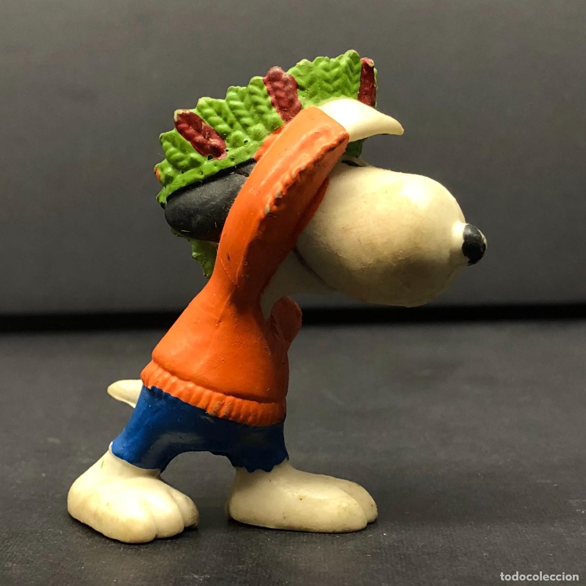 Figuras de goma y PVC: FIGURA DE SNOOPY - SCHLEICH - UNITED FEATURE SYNDICATE - VINTAGE - 5,9 CM / 1504