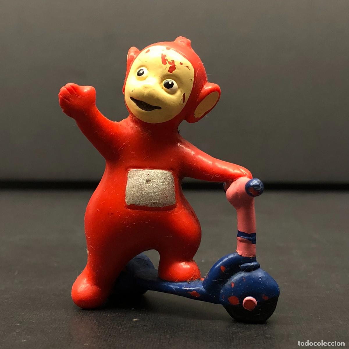 Figuras de goma y PVC: FIGURA DE TELETUBBY EN SCOOTER - BULLYLAND - 1996 - VINTAGE - 5,6 CM / 1515