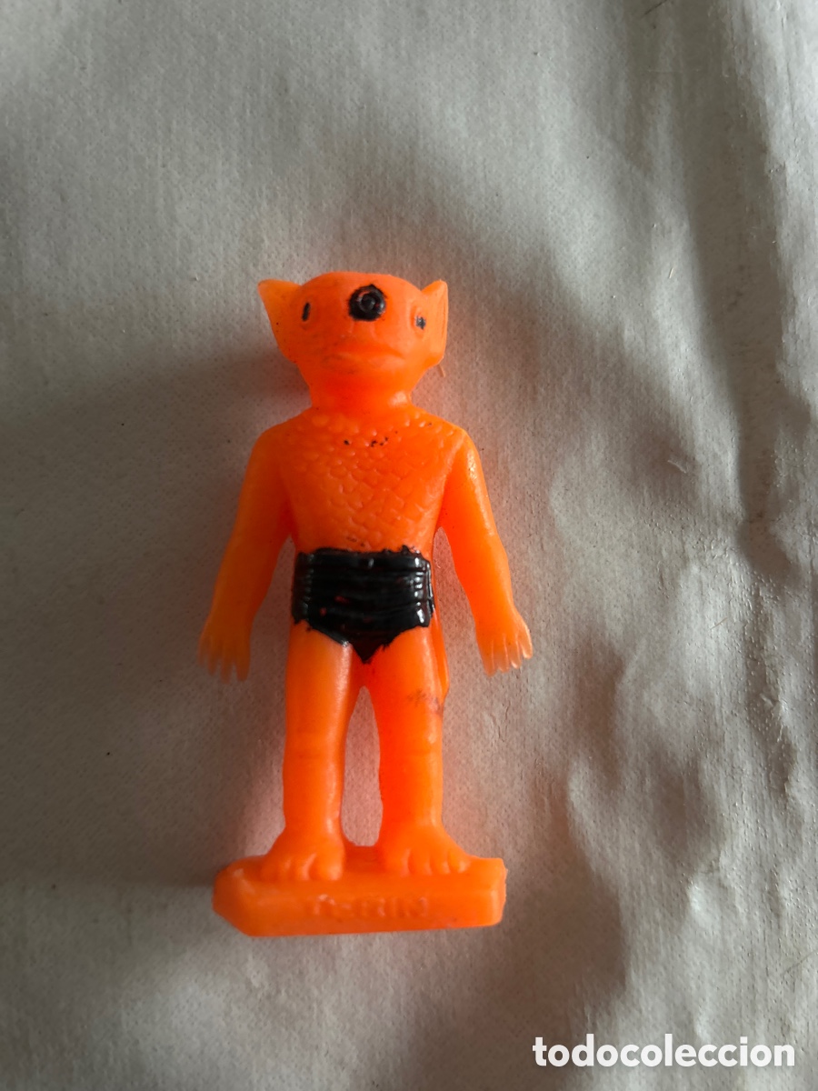 Figuras de goma y PVC: Bonito mu&ntilde;eco de pl&aacute;stico detergentes Terin