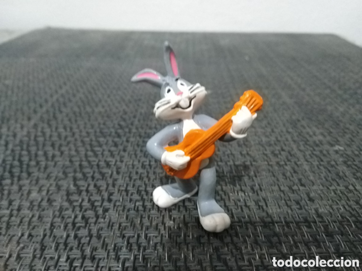 Figuras de goma y PVC: FIGURA PVC BUGS BUNNY BULLY 1983 CON GUITARRA CONEJO TV DIBUJOS ANIMADOS ZANAHORIA ELMER