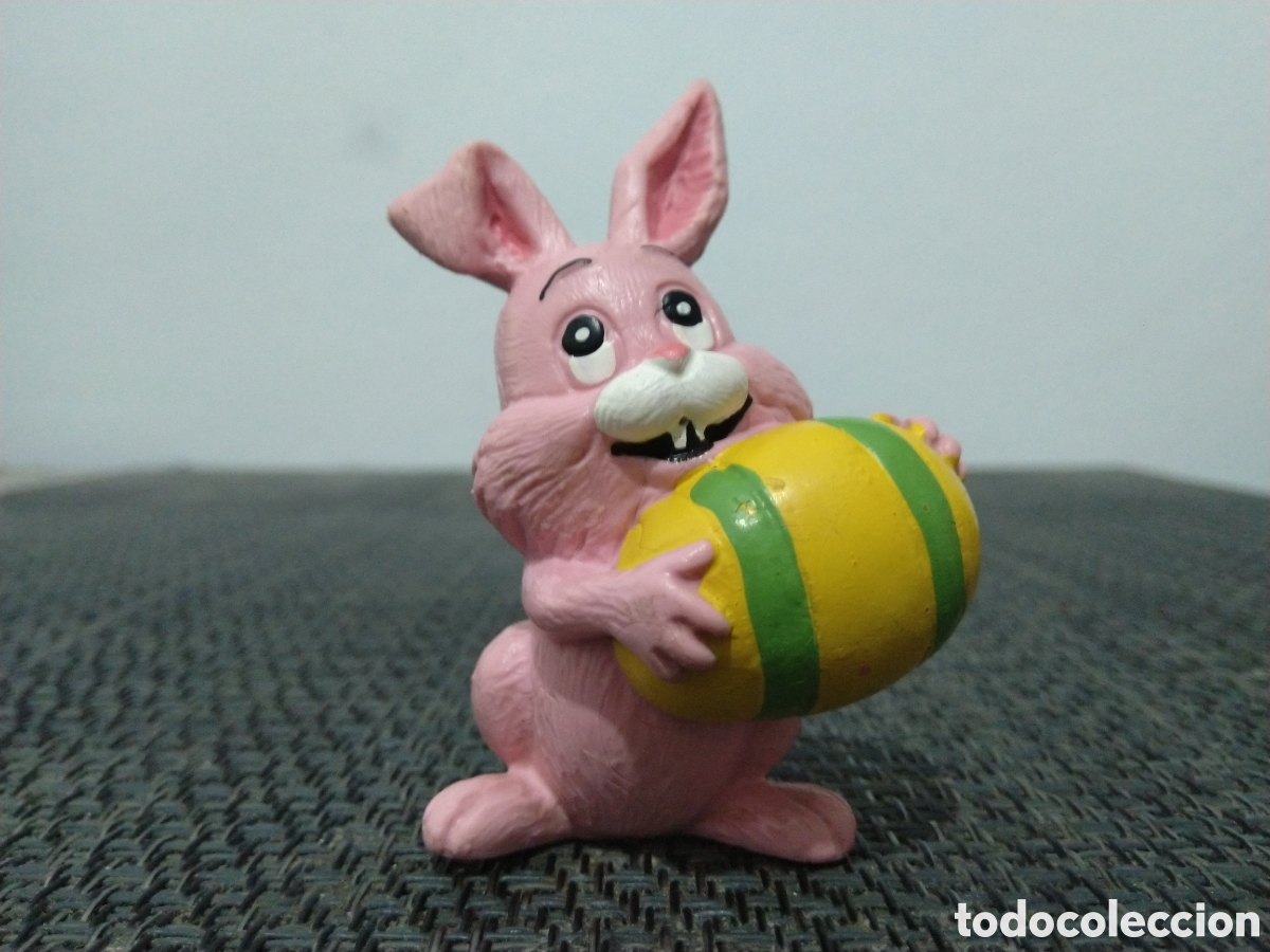 Figuras de goma y PVC: FIGURA PVC CONEJO DE PASCUA PORTUGAL W. BERRIE 1980 HUEVO DE PASCUA ROSA