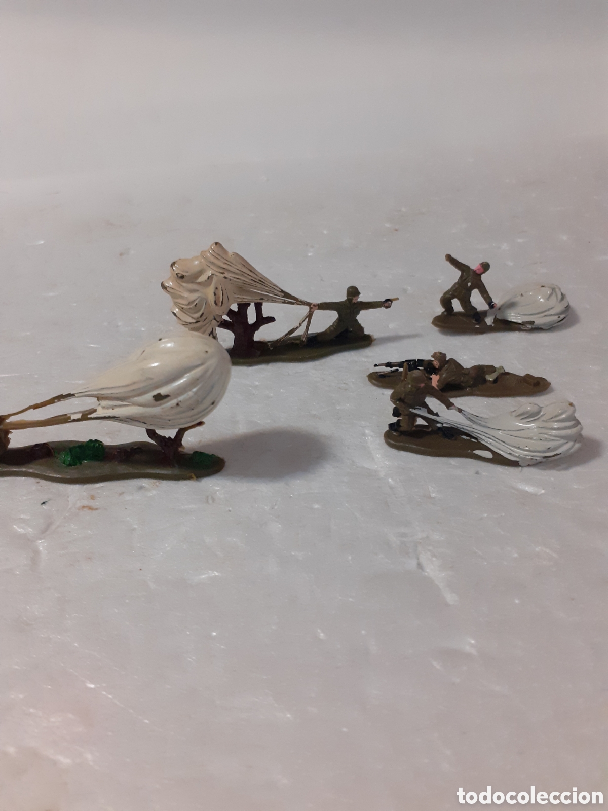 Figuras de goma y PVC: EKO LOTE PARACAIDISTAS ORIGINAL