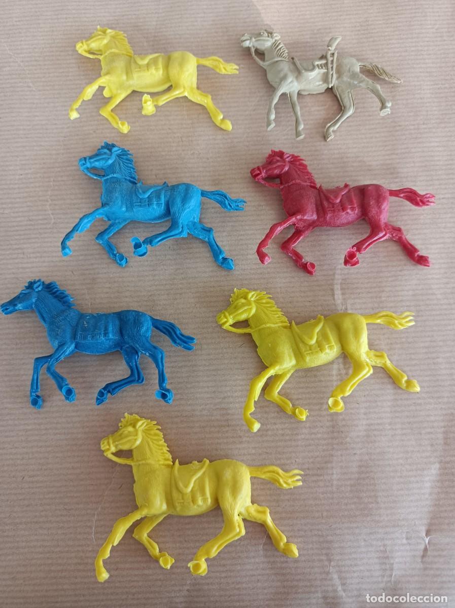 Figuras de goma y PVC: FIGURAS DE PL&Aacute;STICO VAQUEROS INDIOS VARIAS MARCAS - Foto 8