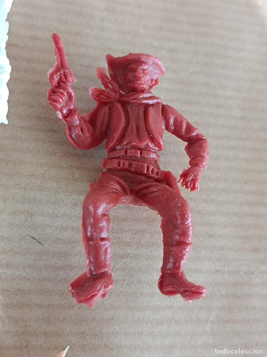 Figuras de goma y PVC: FIGURAS DE PL&Aacute;STICO VAQUEROS INDIOS VARIAS MARCAS - Foto 19