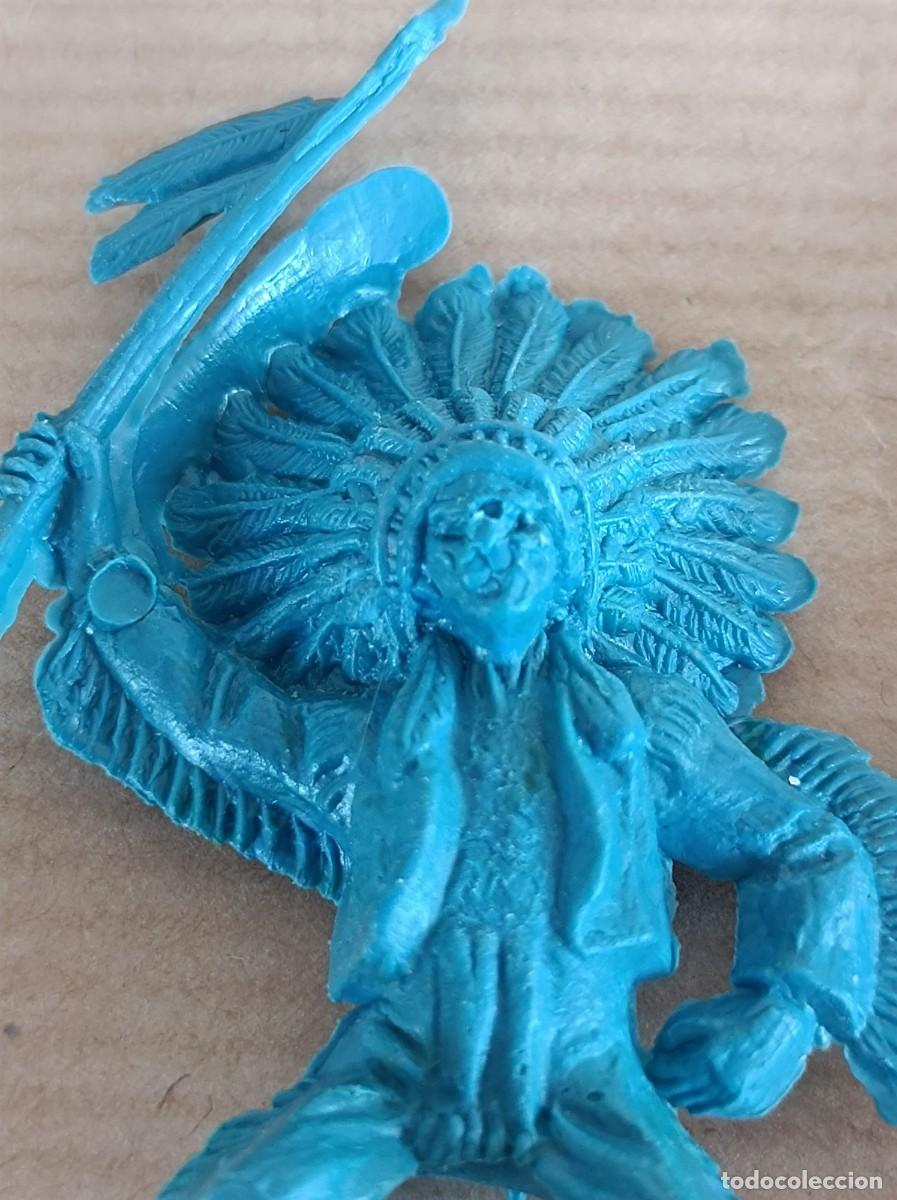 Figuras de goma y PVC: FIGURAS DE PL&Aacute;STICO VAQUEROS INDIOS VARIAS MARCAS - Foto 25