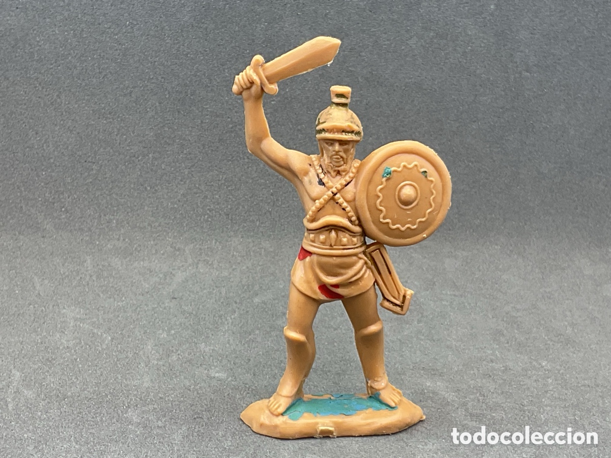 Figuras de goma y PVC: Antigua Figura en Pl&aacute;stico. Serie Gladiadores . Fabricadas por Reamsa .