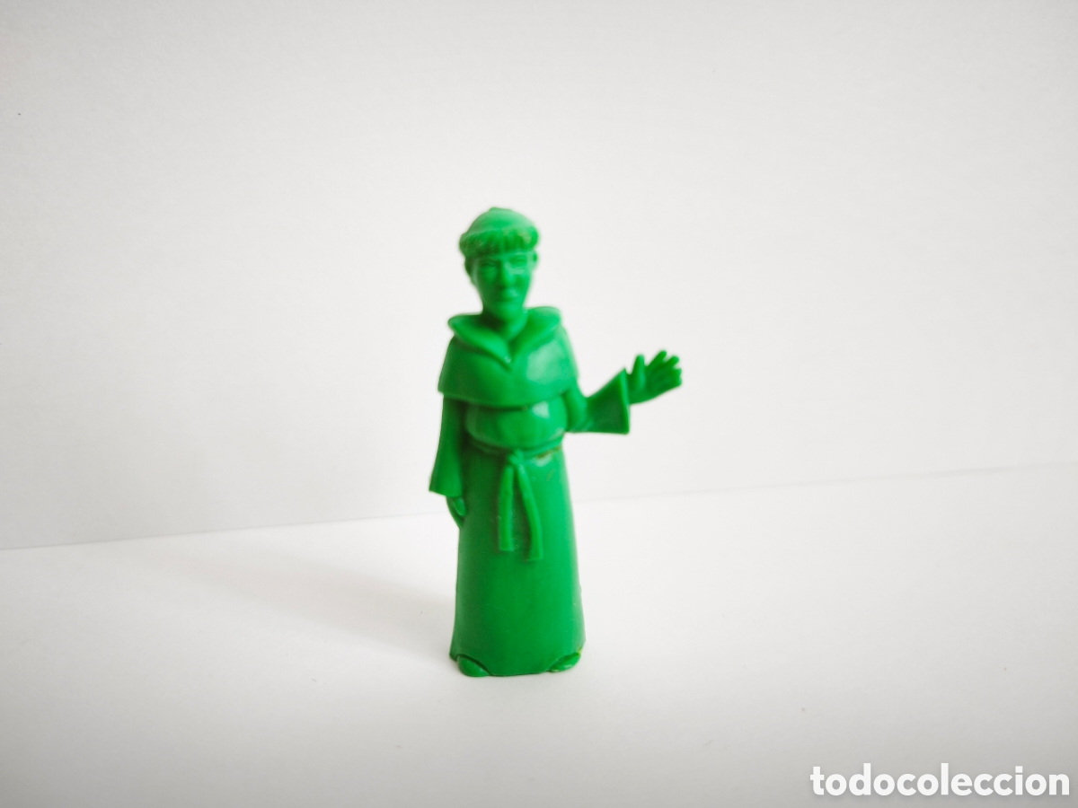 Figuras de goma y PVC: Figura de Dunkin. Monje de Ruy, en la base BRB Madrid