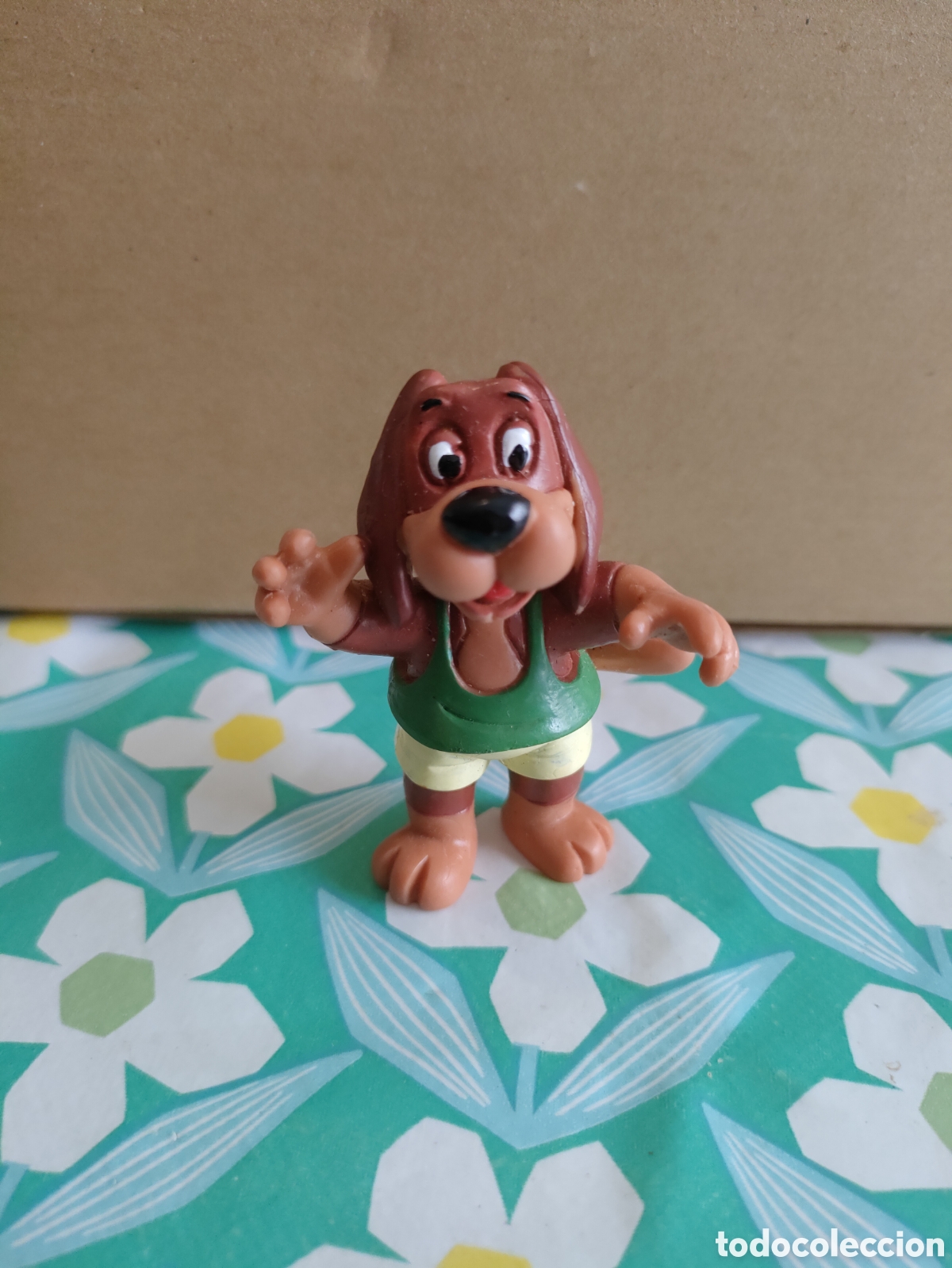 Figuras de goma y PVC: Figura pvc perro Serie Delfy. Comics Spain.