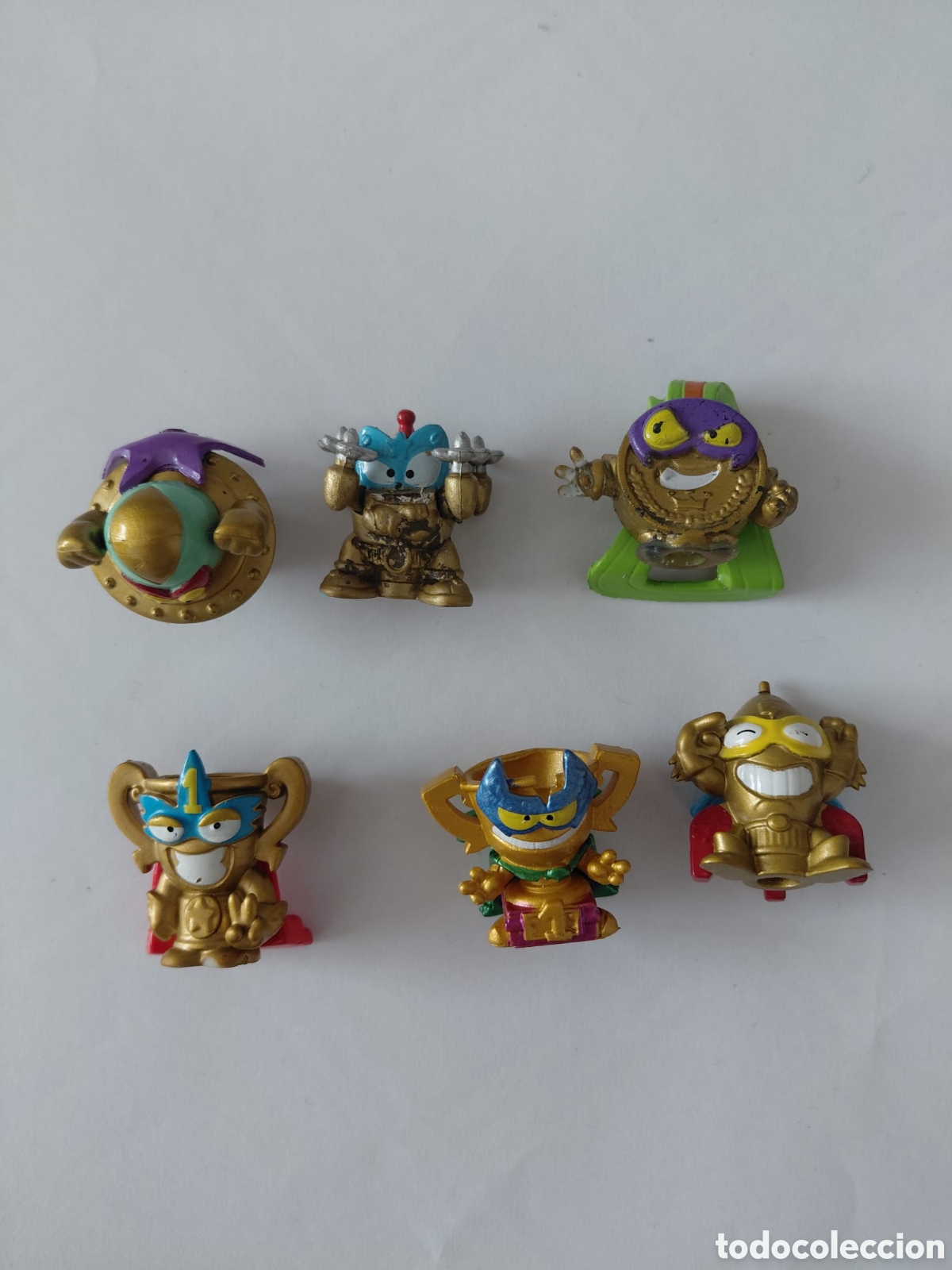 Figuras de goma y PVC: Superzing dorados raros