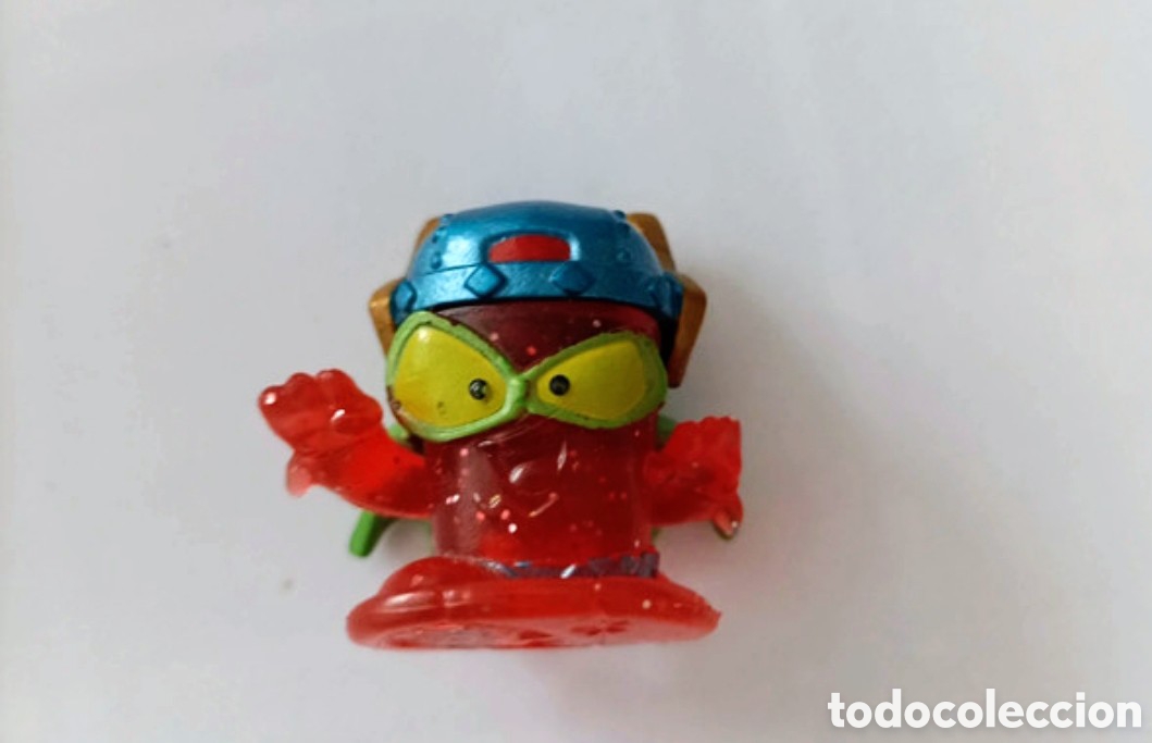 Figuras de goma y PVC: Superzing Oculux max