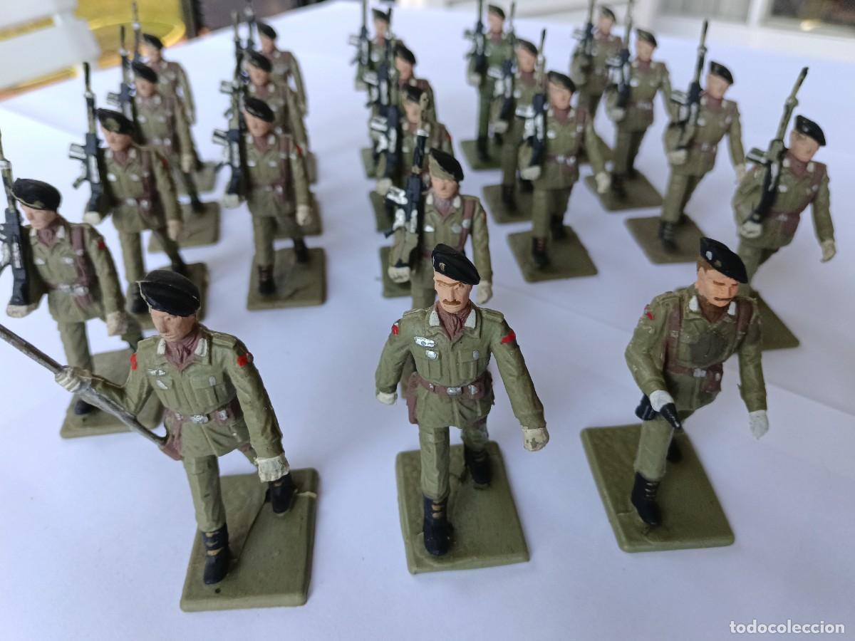 Figuras de goma y PVC: Reamsa. Paracaidistas espa&ntilde;oles.