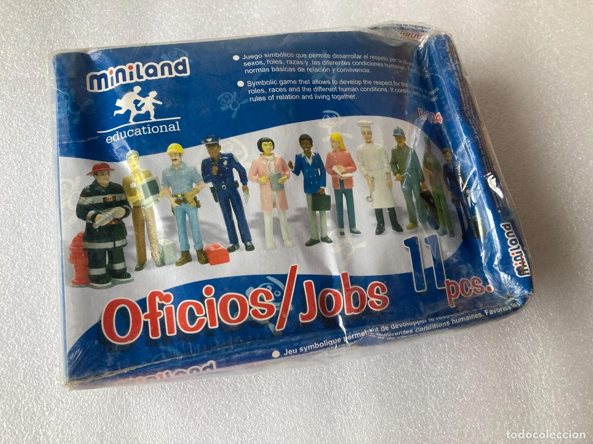 Figuras de goma y PVC: CAJA CON 11 FIFIGURAS EM PVC OFICIOS DE LA MARCA MINILAND NUEVA