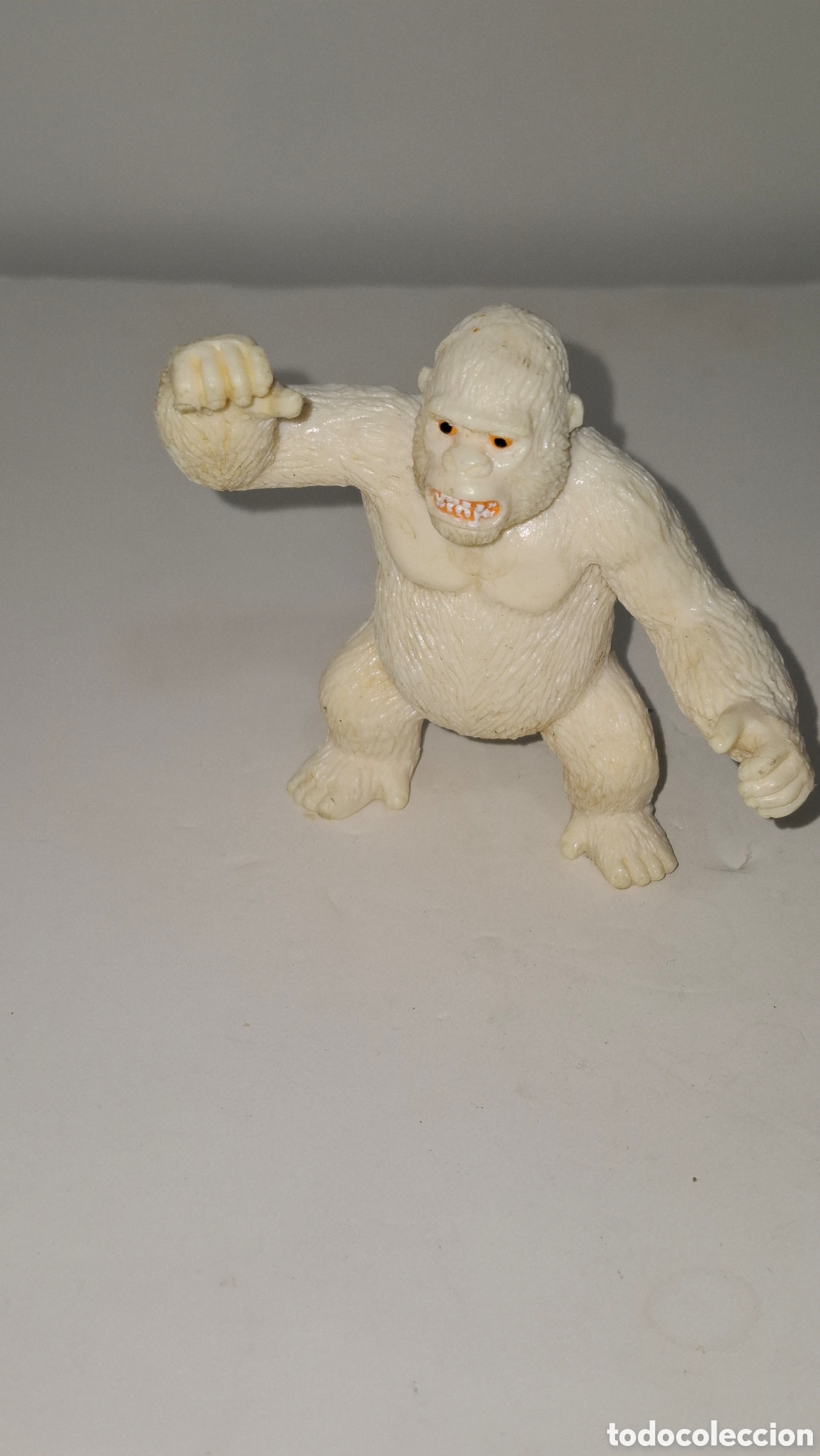 Figuras de goma y PVC: FIGURA DE PVC MADE IN SPAIN YOLANDA A&Ntilde;OS 90 GORILA COPITO DE NIEVE