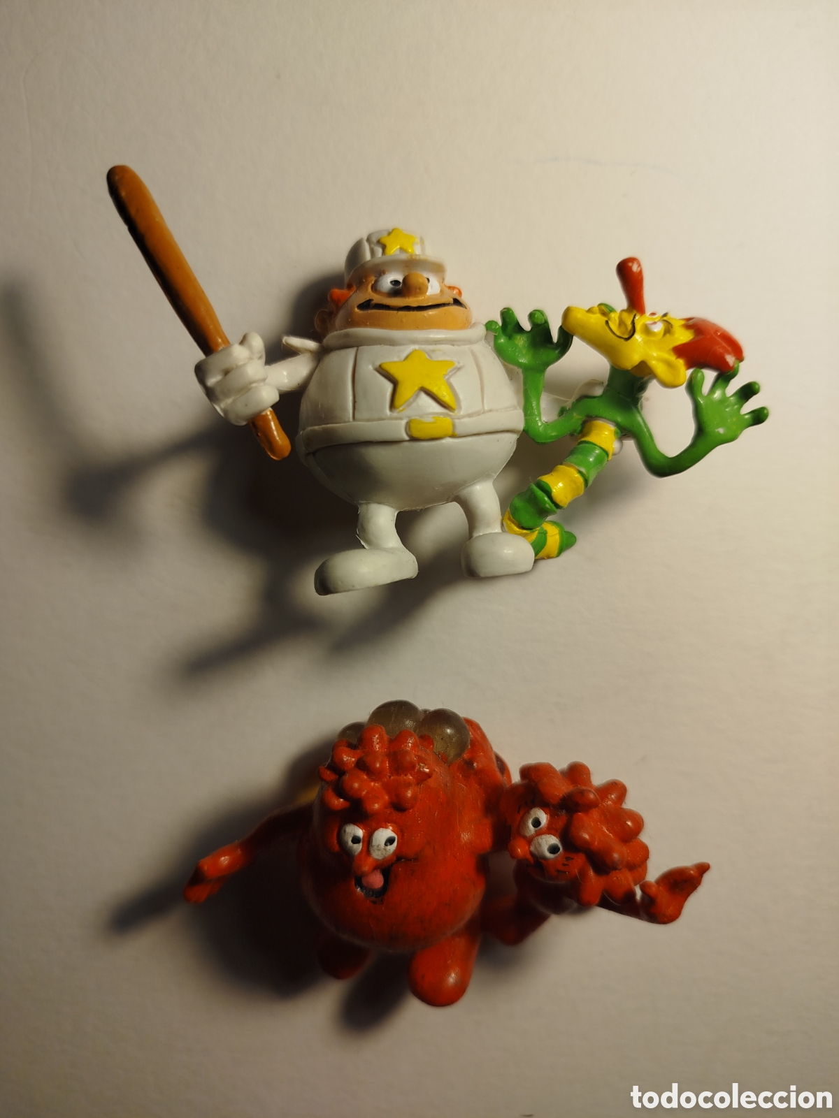 Figuras de goma y PVC: Dos figuras PVC de colecci&oacute;n